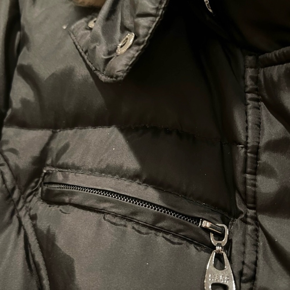 ❤️ Mark New York ANDREW MARC Down Jacket
Coat W/ Genuine Fur Hood Size Small❤️ - Picture 5 of 14
